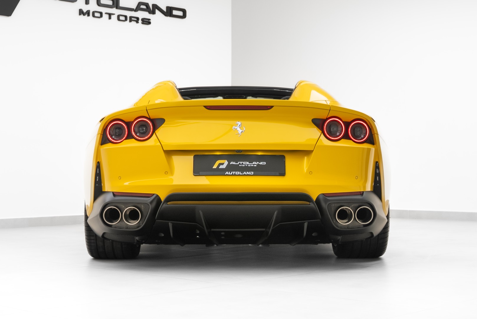 2023 FERRARI 812 GTS GCC